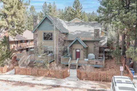 605 Summit Blvd, Big Bear Lake, CA 92315