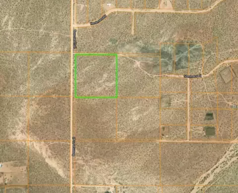 153 Sespe St, Landers, CA 92285 photo 24