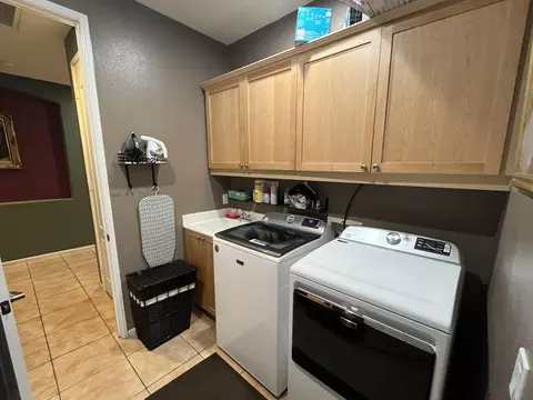 Kitchen - 81273 Avenida Gonzales, Indio, CA 92201 photo 5 of 5