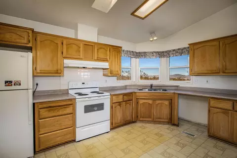 1959 Yetters Ln, Landers, CA 92285 photo 29