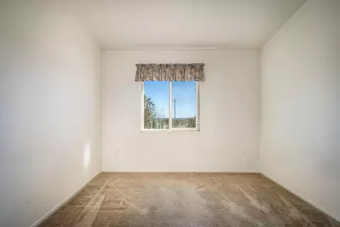 1959 Yetters Ln, Landers, CA 92285 photo 36