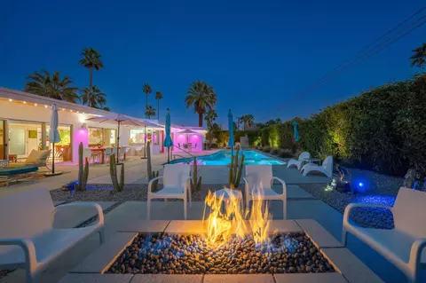2151 E Desert Palms Dr, Palm Springs, CA 92262