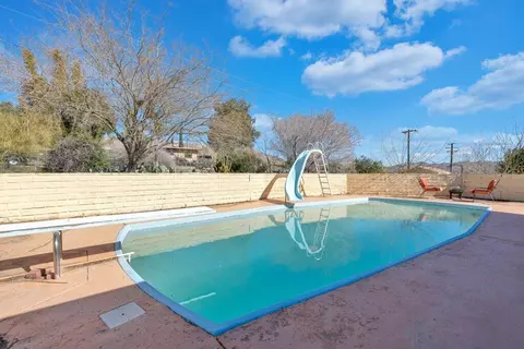 Exterior - 49256 Buena Vista Dr, Morongo Valley, CA 92256 photo 6 of 11