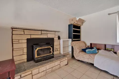 Living - 49256 Buena Vista Dr, Morongo Valley, CA 92256 photo 3 of 3