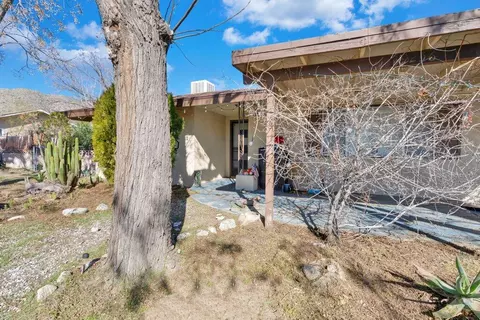 Exterior - 49256 Buena Vista Dr, Morongo Valley, CA 92256 photo 3 of 11