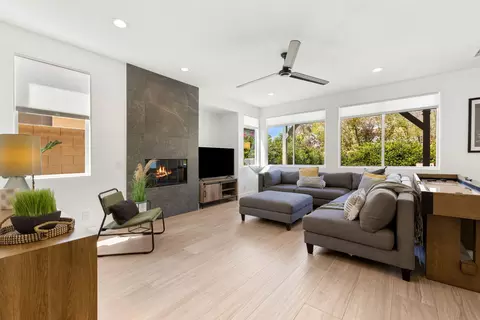 Living - 48611 Anastacia Ct, Indio, CA 92201 photo 2 of 4