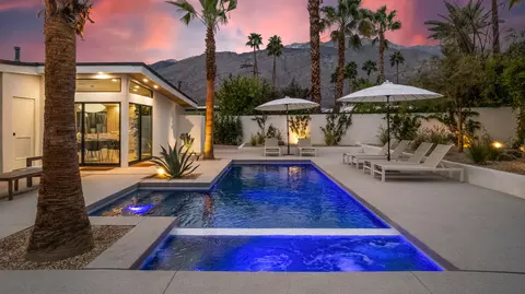 1030 E Tachevah Dr, Palm Springs, CA 92262