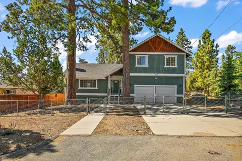 200 Zaca Rd, Big Bear City, CA 92314