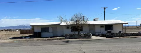 2154 S Marina Dr, Thermal, CA 92274