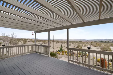 Exterior - 11388 Custer Ave, Lucerne Valley, CA 92356 photo 7 of 11
