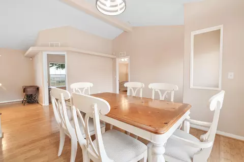 Dining - 11388 Custer Ave, Lucerne Valley, CA 92356 photo 1 of 2