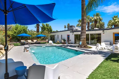 1121 N Sunrise Way, Palm Springs, CA 92262