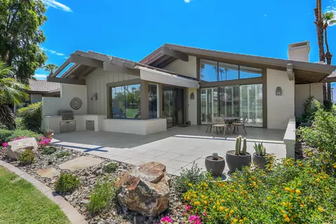 280 Running Springs Dr, Palm Desert, CA 92211