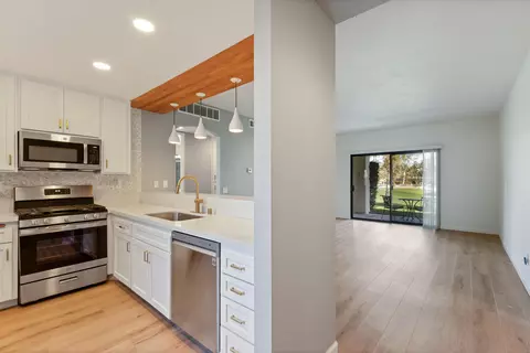 28488 Taos Ct, Cathedral City, CA 92234