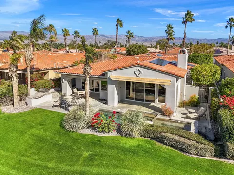 857 Mission Creek Dr, Palm Desert, CA 92211