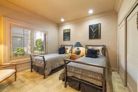 Bedroom - 80405 Oaktree, La Quinta, CA 92253 photo 4 of 5