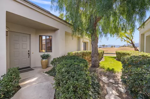 Exterior - 80405 Oaktree, La Quinta, CA 92253 photo 6 of 17
