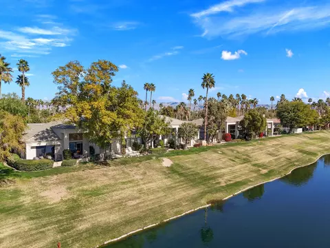 View/Area - 80405 Oaktree, La Quinta, CA 92253 photo 2 of 10