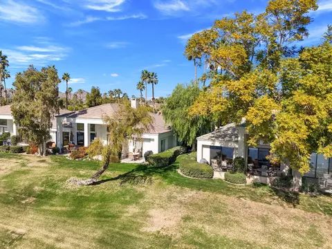 View/Area - 80405 Oaktree, La Quinta, CA 92253 photo 1 of 10