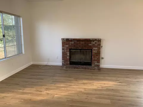 Living - 9480 Acanthus St, Phelan, CA 92371 photo 1 of 1