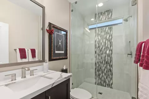Bath - 82460 Crane Dr, Indio, CA 92201 photo 1 of 3
