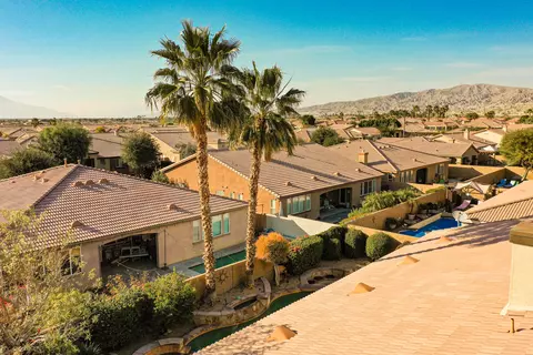 View/Area - 42723 Rocosa St, Indio, CA 92203 photo 2 of 7