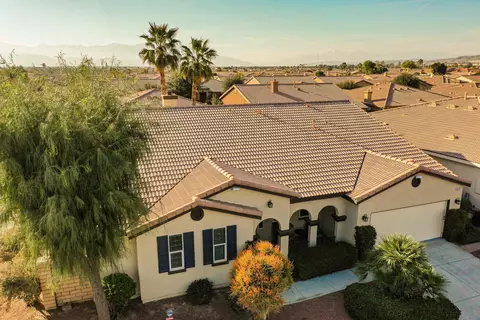 View/Area - 42723 Rocosa St, Indio, CA 92203 photo 4 of 7