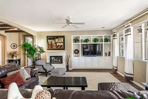 Living - 42723 Rocosa St, Indio, CA 92203 photo 1 of 4