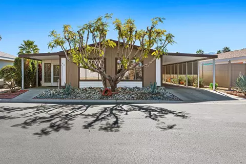 80 Zacharia Dr, Cathedral City, CA 92234