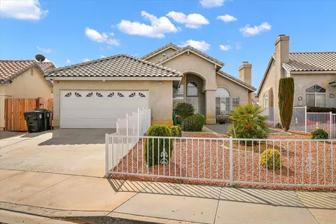 14159 Gray Ln, Victorville, CA 92394