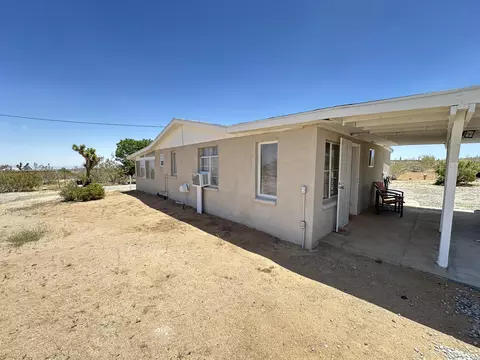 Exterior - 55686 Mira St, Yucca Valley, CA 92284 photo 17 of 29