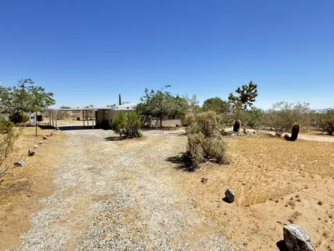 Exterior - 55686 Mira St, Yucca Valley, CA 92284 photo 28 of 29