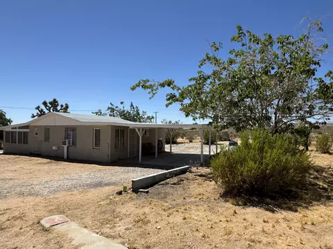 Exterior - 55686 Mira St, Yucca Valley, CA 92284 photo 22 of 29