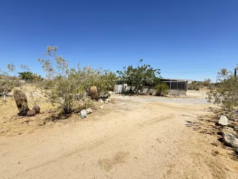 Exterior - 55686 Mira St, Yucca Valley, CA 92284 photo 29 of 29