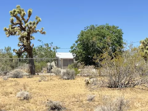 Exterior - 55686 Mira St, Yucca Valley, CA 92284 photo 23 of 29