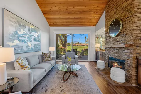 38455 Plumosa Cir, Palm Desert, CA 92211