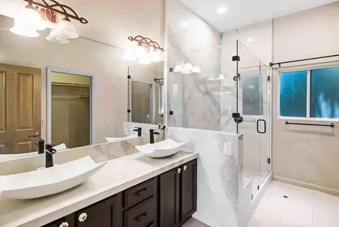 Bath - 41640 Cambridge Ave, Bermuda Dunes, CA 92203 photo 6 of 7