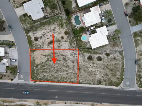 1 4 Hacienda Ave, Desert Hot Springs, CA 92240