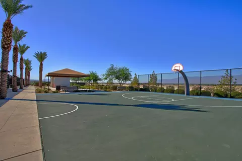 View/Area - 43633 Treviso Dr, Indio, CA 92203 photo 7 of 16