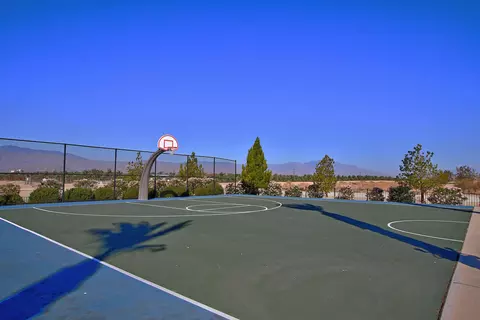 View/Area - 43633 Treviso Dr, Indio, CA 92203 photo 5 of 16