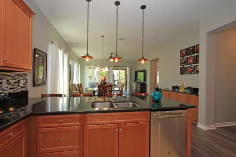 Kitchen - 43633 Treviso Dr, Indio, CA 92203 photo 4 of 4