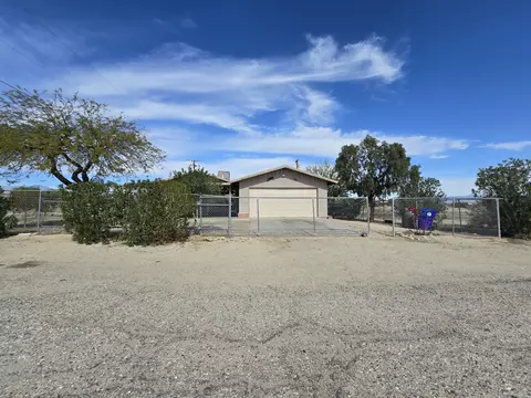 1206 Shore Oasis St, Thermal, CA 92274