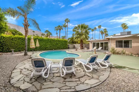 1127 San Lucas Rd, Palm Springs, CA 92264