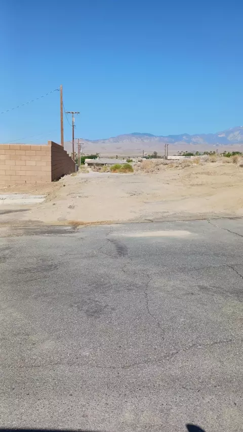 89 Acre Mesquite Ave, Desert Hot Springs, CA 92240