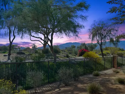 702 Retreat Cir, Palm Desert, CA 92260
