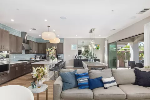 Living - 82530 E Mccarroll Dr, Indio, CA 92201 photo 2 of 4