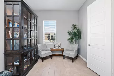 Living - 43653 Treviso Dr, Indio, CA 92203 photo 1 of 4