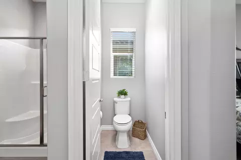 Bath - 43653 Treviso Dr, Indio, CA 92203 photo 4 of 6