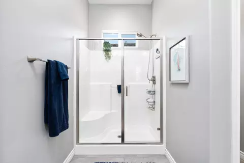 Bath - 43653 Treviso Dr, Indio, CA 92203 photo 5 of 6