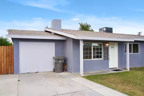 82674 Smoke Tree Ave, Indio, CA 92201